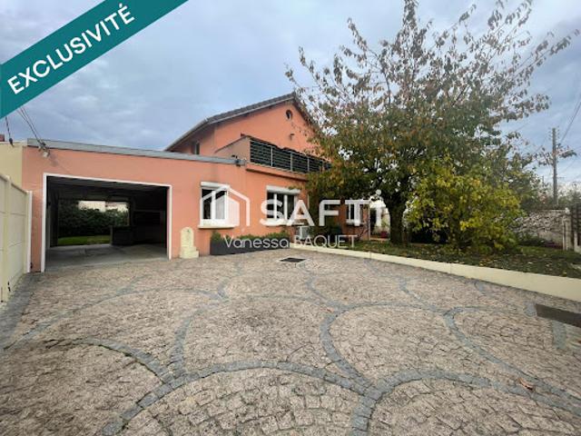 Vente Maison 6 pièces 142 m2 Le Plessis Bouchard