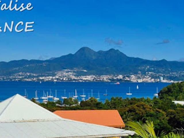 Vente Maison 6 pièces 142 m2 Les trois ilets