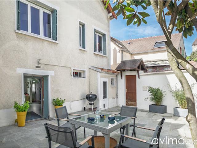 Vente Maison 6 pièces 142 m2 Saint Nom la Bretèche