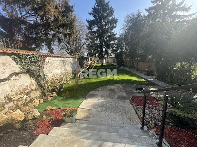 Vente Maison 6 pièces 142 m2 Saulx les Chartreux
