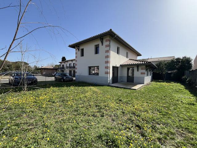 Vente Maison 6 pièces 142 m2 Villenave d'Ornon