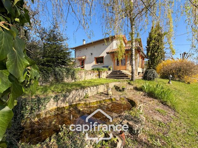 Vente Maison 6 pièces 143 m2 Montrigaud
