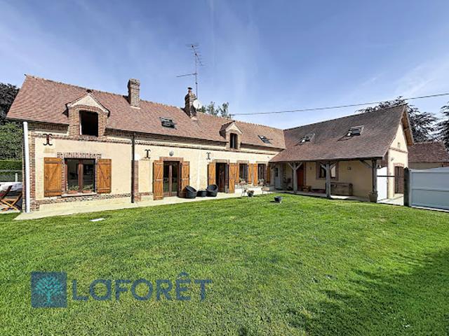 Vente Maison 6 pièces 143 m2 Crulai
