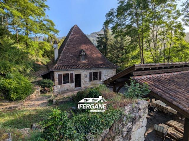 Vente Maison 6 pièces 143 m2 Faycelles