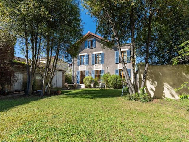 Vente Maison 6 pièces 143 m2 Gennevilliers