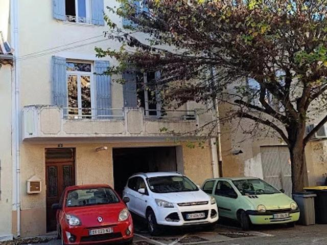 Vente Maison 6 pièces 143 m2 Roquemaure