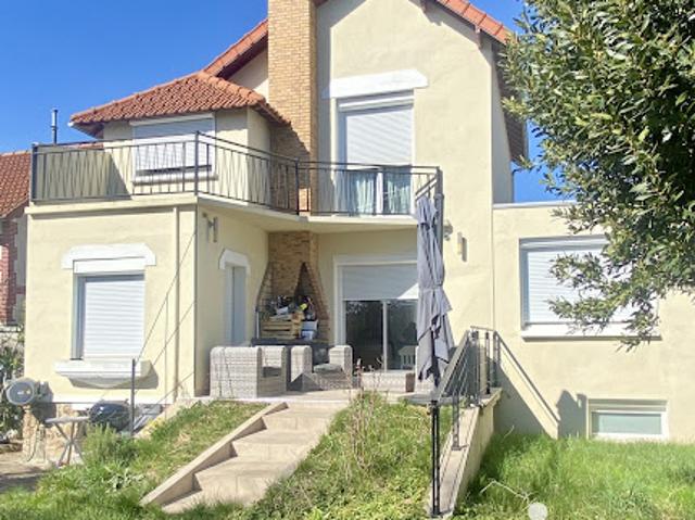 Vente Maison 6 pièces 154 m2 Orly