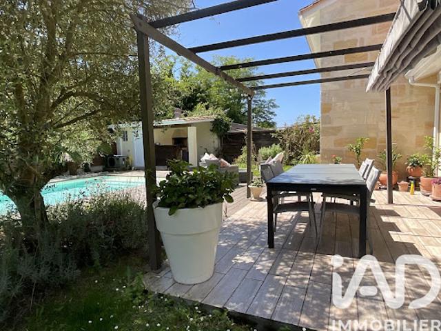 Vente Maison 6 pièces 154 m2 Parempuyre