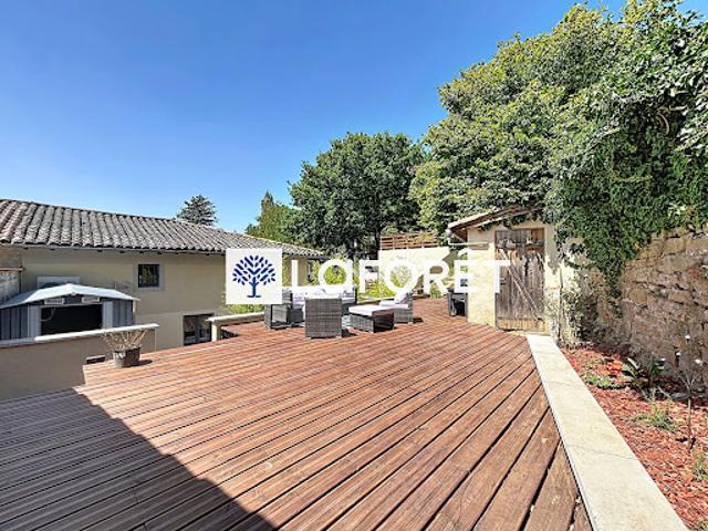 Vente Maison 6 pièces 155 m2 Neuville sur Saône