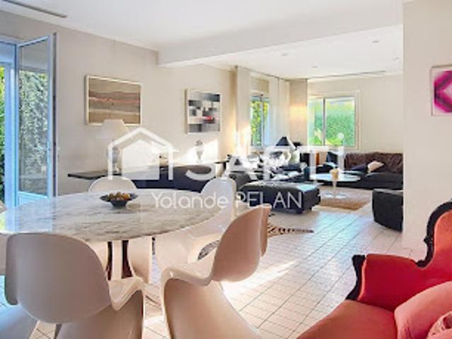 Vente Maison 6 pièces 155 m2 Beziers