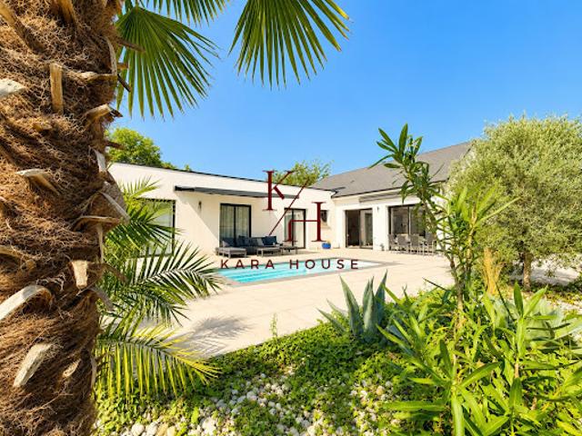 Vente Maison 6 pièces 155 m2 Biéville Beuville