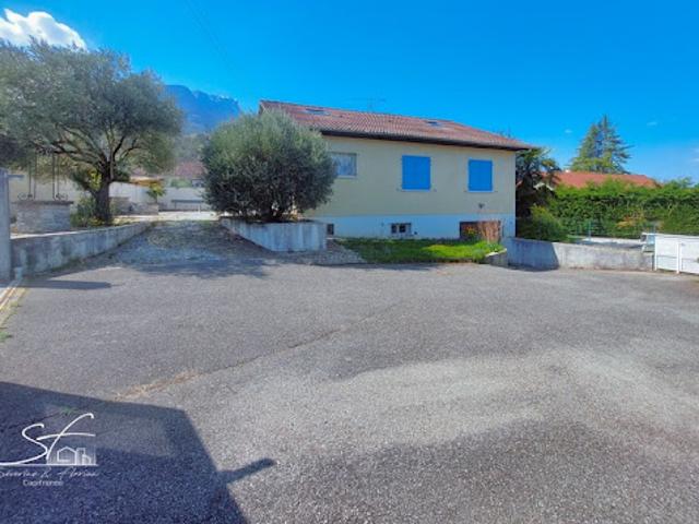 Vente Maison 6 pièces 155 m2 Chapareillan
