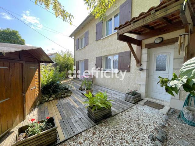 Vente Maison 6 pièces 155 m2 Coutras