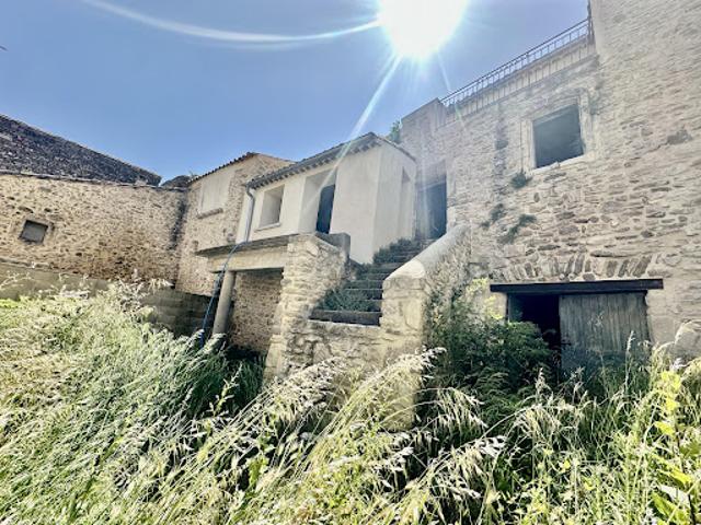 Vente Maison 6 pièces 155 m2 Laudun l'Ardoise