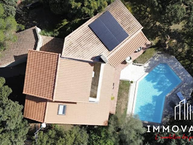 Vente Maison 6 pièces 155 m2 Sussargues