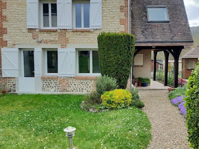 Vente Maison 6 pièces 155 m2 Saint Aubin lès Elbeuf