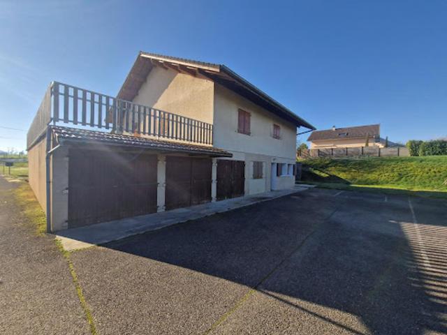 Vente Maison 6 pièces 155.9 m2 Sales