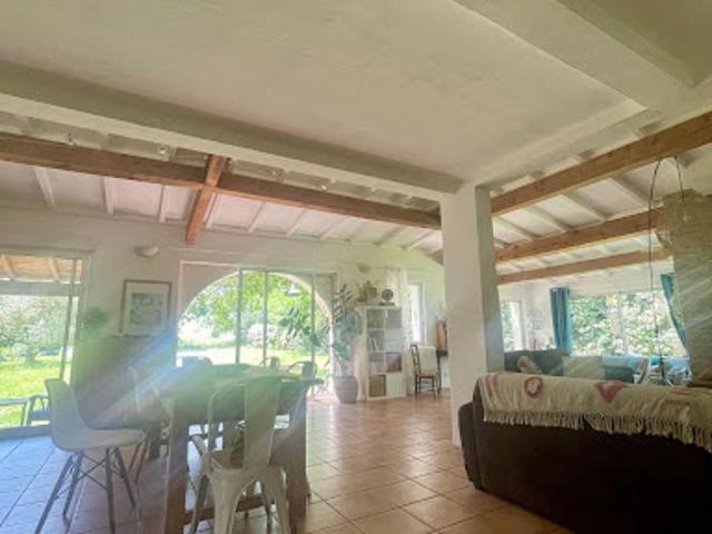 Vente Maison 6 pièces 155 m2 Sauteyrargues