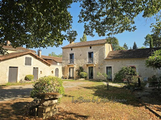 Vente Maison 6 pièces 155 m2 Sorges et Ligueux en Périgord
