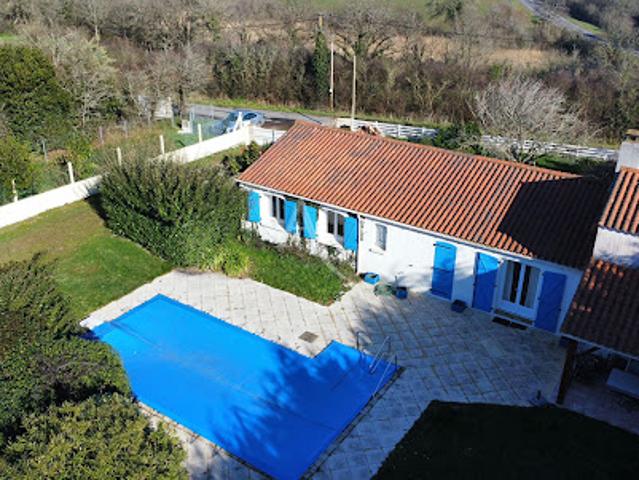 Vente Maison 6 pièces 155 m2 Talmont Saint Hilaire
