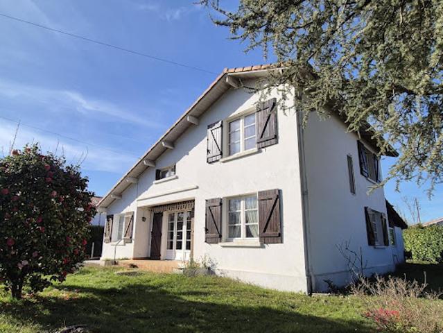 Vente Maison 6 pièces 156 m2 Morcenx la Nouvelle