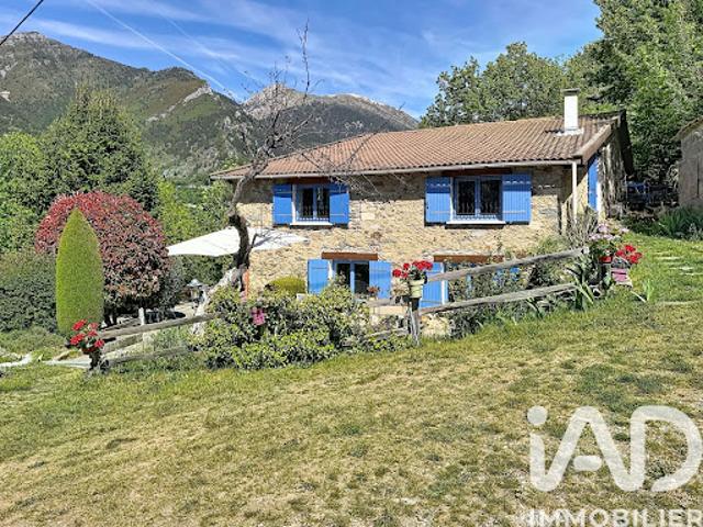 Vente Maison 6 pièces 156 m2 Saint Martin Vésubie