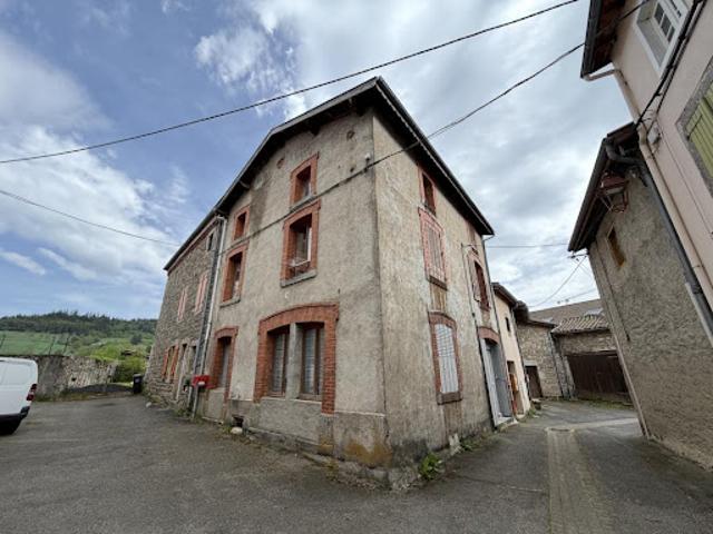 Vente Maison 6 pièces 156 m2 Saint Jean la Vêtre