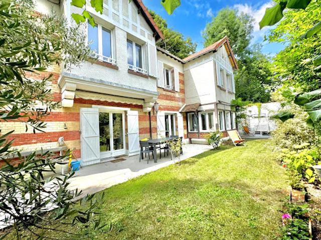 Vente Maison 6 pièces 156.43 m2 Le Vésinet