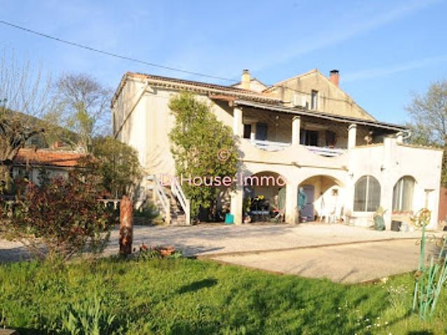 Vente Maison 6 pièces 156.5 m2 Saint Florent sur Auzonnet