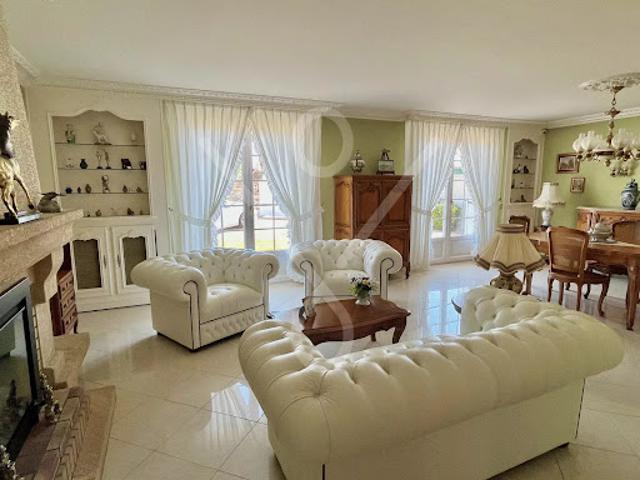 Vente Maison 6 pièces 156.78 m2 Rosny sur Seine