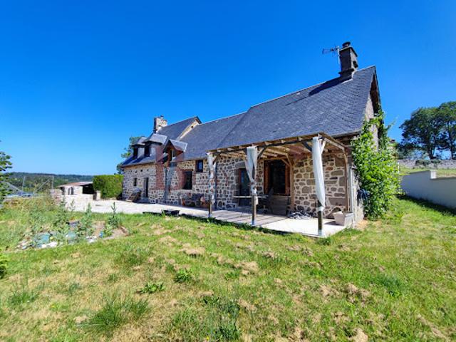 Vente Maison 6 pièces 156.92 m2 Ussel