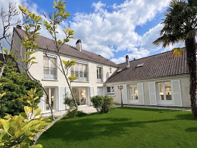 Vente Maison 6 pièces 157 m2 Elancourt