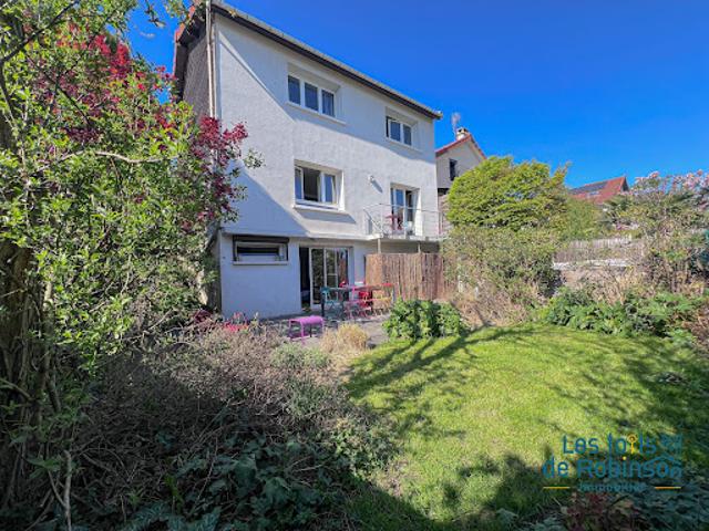 Vente Maison 6 pièces 157 m2 Le Plessis Robinson