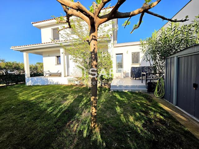 Vente Maison 6 pièces 157 m2 Vauvert