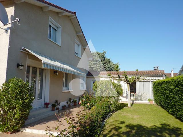 Vente Maison 6 pièces 157.58 m2 Tarbes