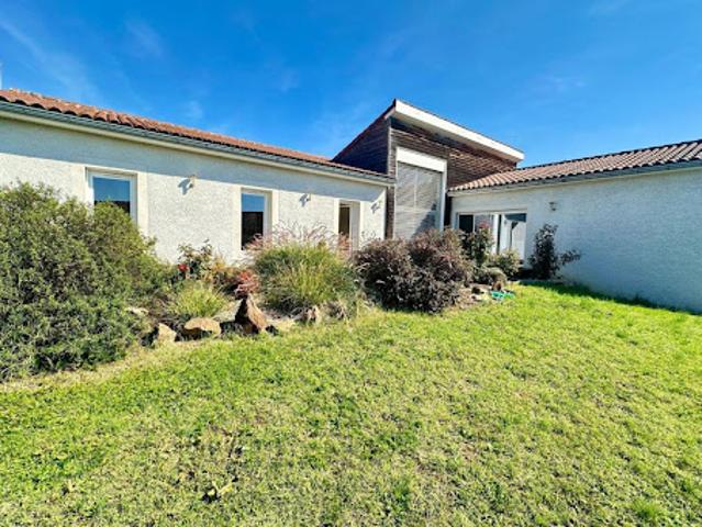 Vente Maison 6 pièces 158 m2 Arthès