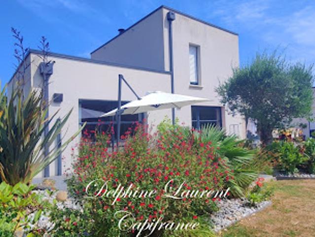 Vente Maison 6 pièces 158 m2 Petiville