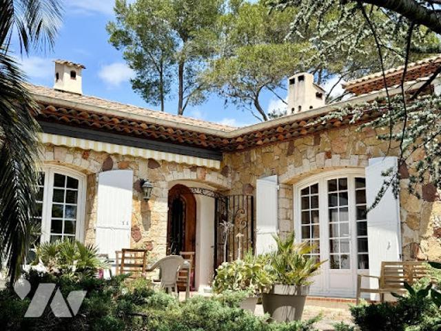 Vente Maison 6 pièces 158 m2 Saint aygulf