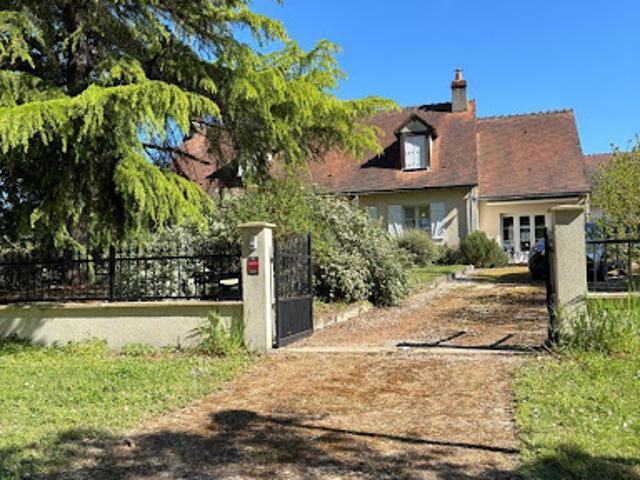 Vente Maison 6 pièces 158 m2 Saint Cyran du Jambot