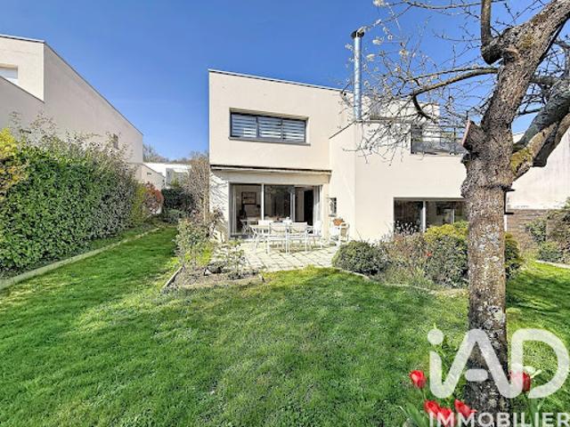 Vente Maison 6 pièces 159 m2 Chatenay malabry