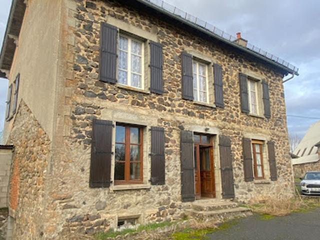 Vente Maison 6 pièces 159 m2 Taussac