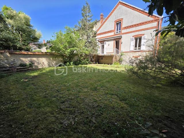 Vente Maison 6 pièces 150 m2 Nemours