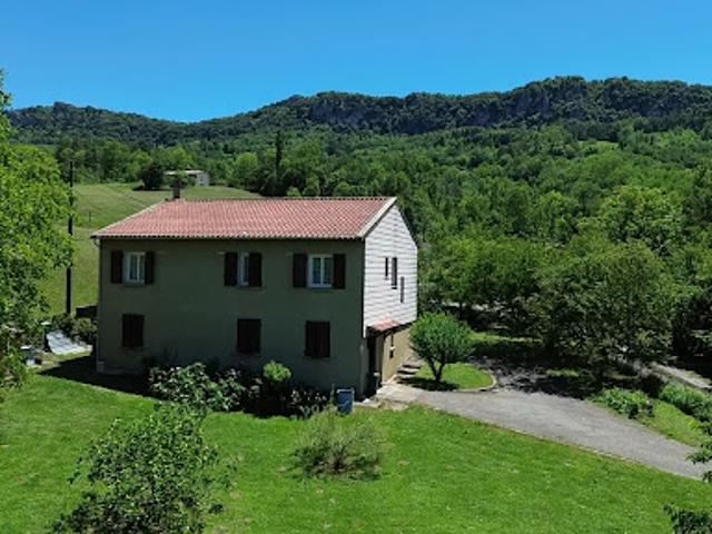 Vente Maison 6 pièces 150 m2 Belesta