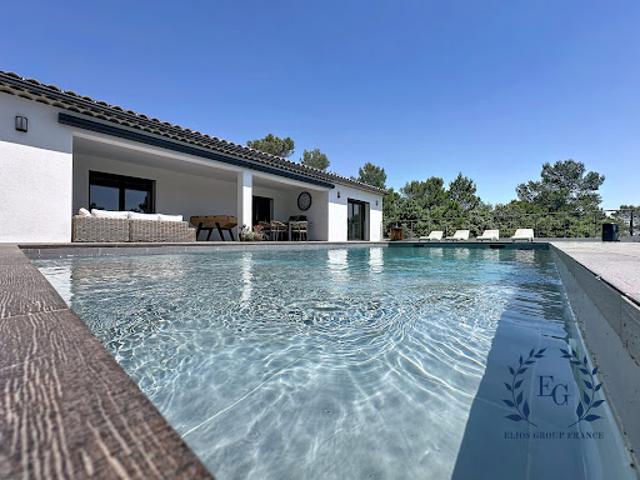 Vente Maison 6 pièces 150 m2 Besse sur Issole