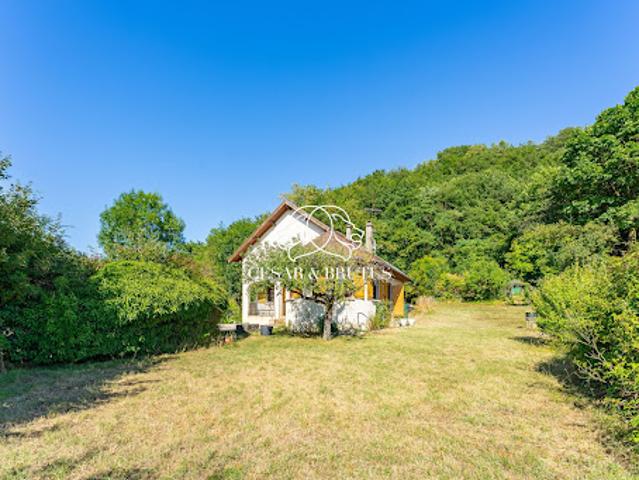 Vente Maison 6 pièces 150 m2 Bouvesse Quirieu