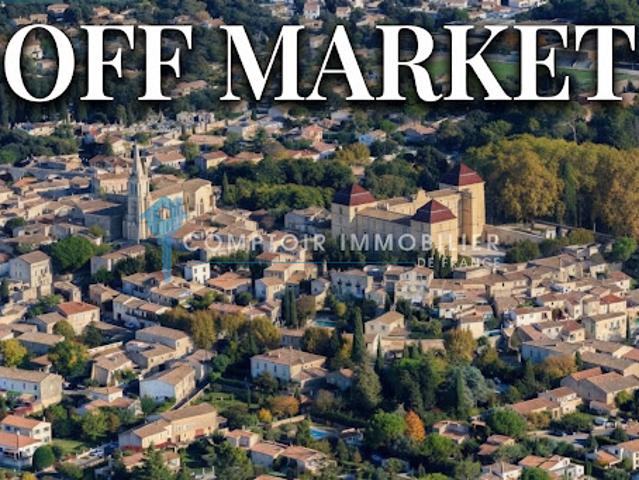 Vente Maison 6 pièces 150 m2 Castries