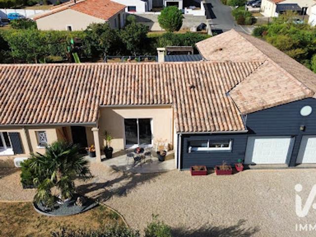 Vente Maison 6 pièces 150 m2 Chabournay