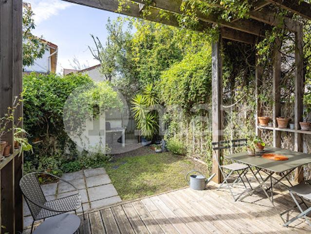 Vente Maison 6 pièces 150 m2 Courbevoie