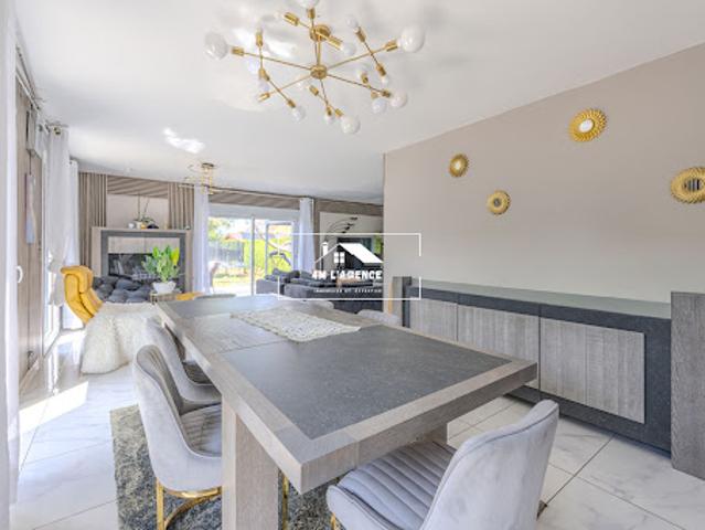 Vente Maison 6 pièces 142 m2 Ennevelin