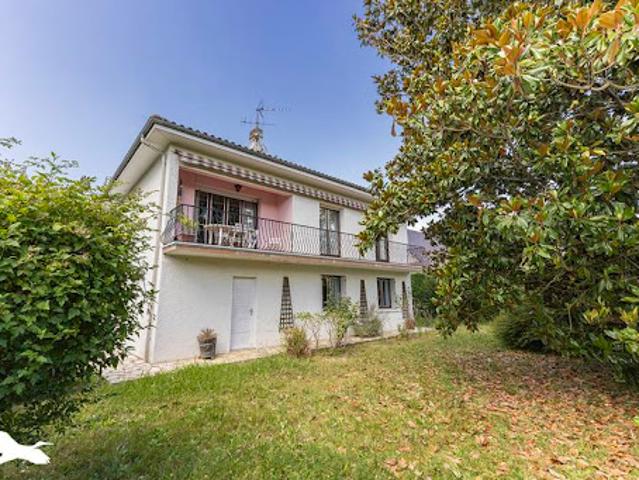 Vente Maison 6 pièces 150 m2 Jurançon